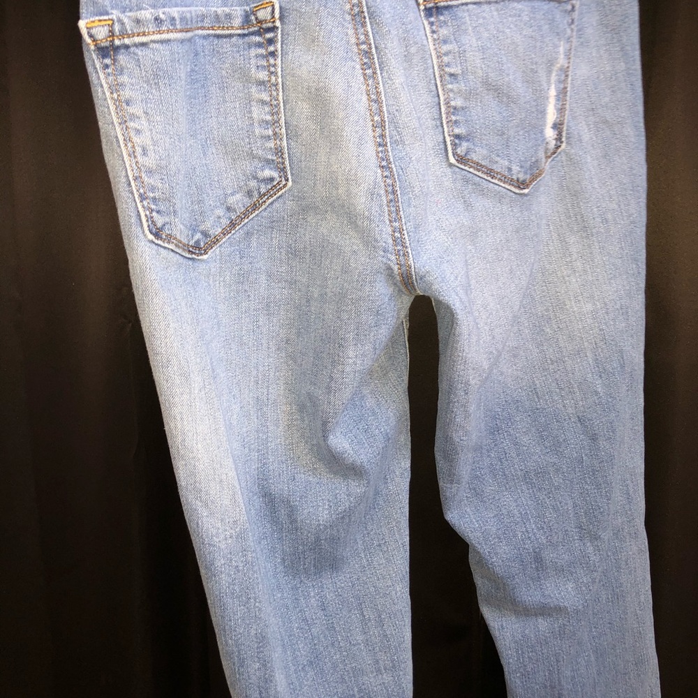 Jeans - Picture 2 of 4
